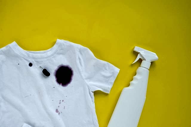 Kuru temizlemede leke çıkarma ütüleme işlemleri nasıl olur?